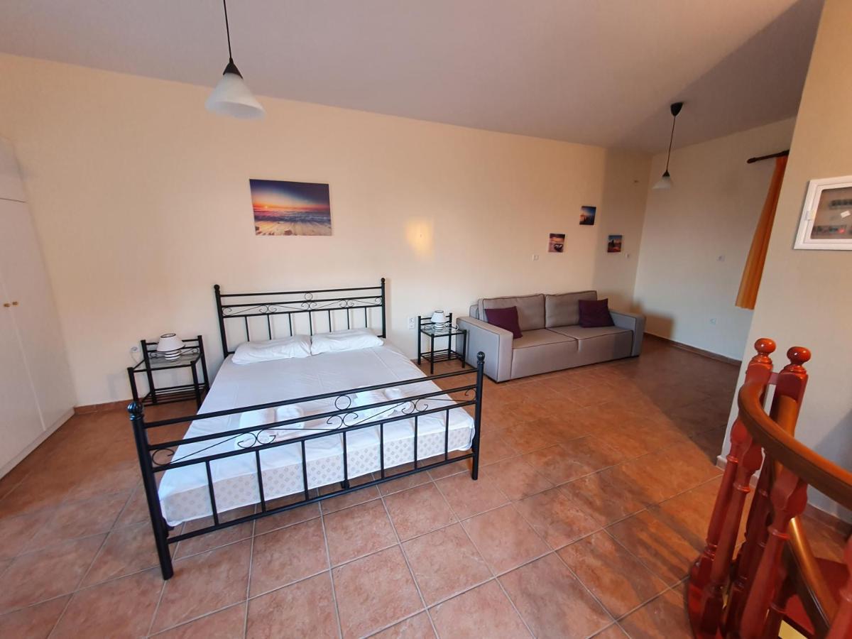 Frigano 3 Apartment Stoupa Luaran gambar