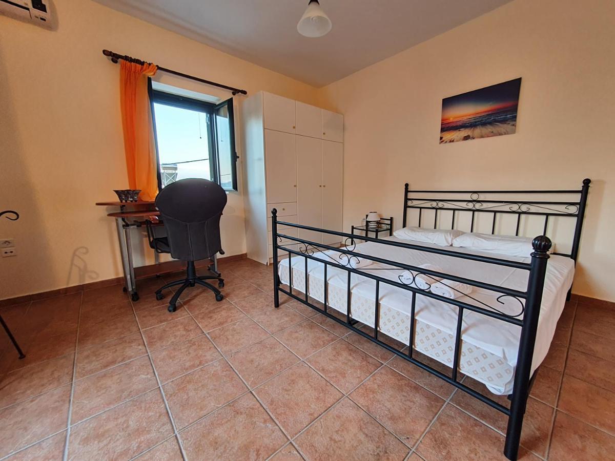 Frigano 3 Apartment Stoupa Luaran gambar